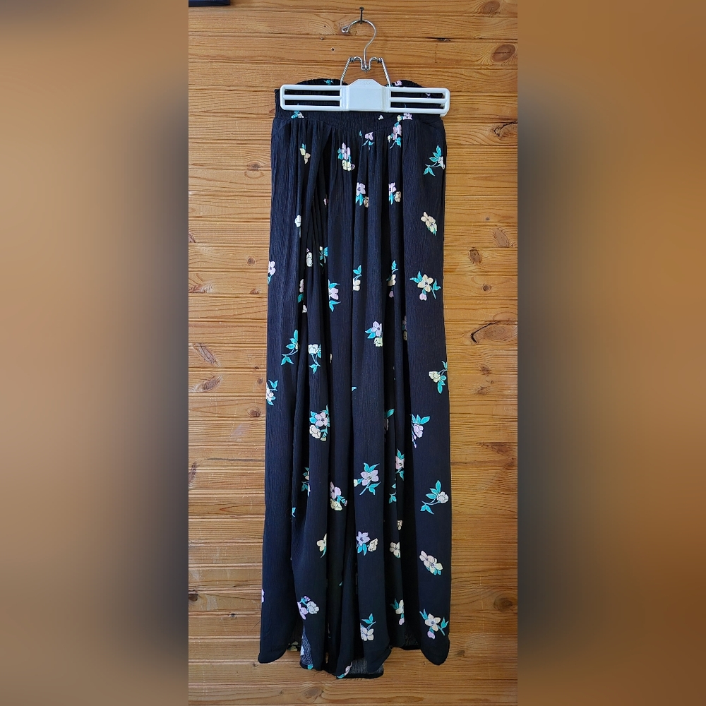 Billabong Black Wide Leg Floral Pants